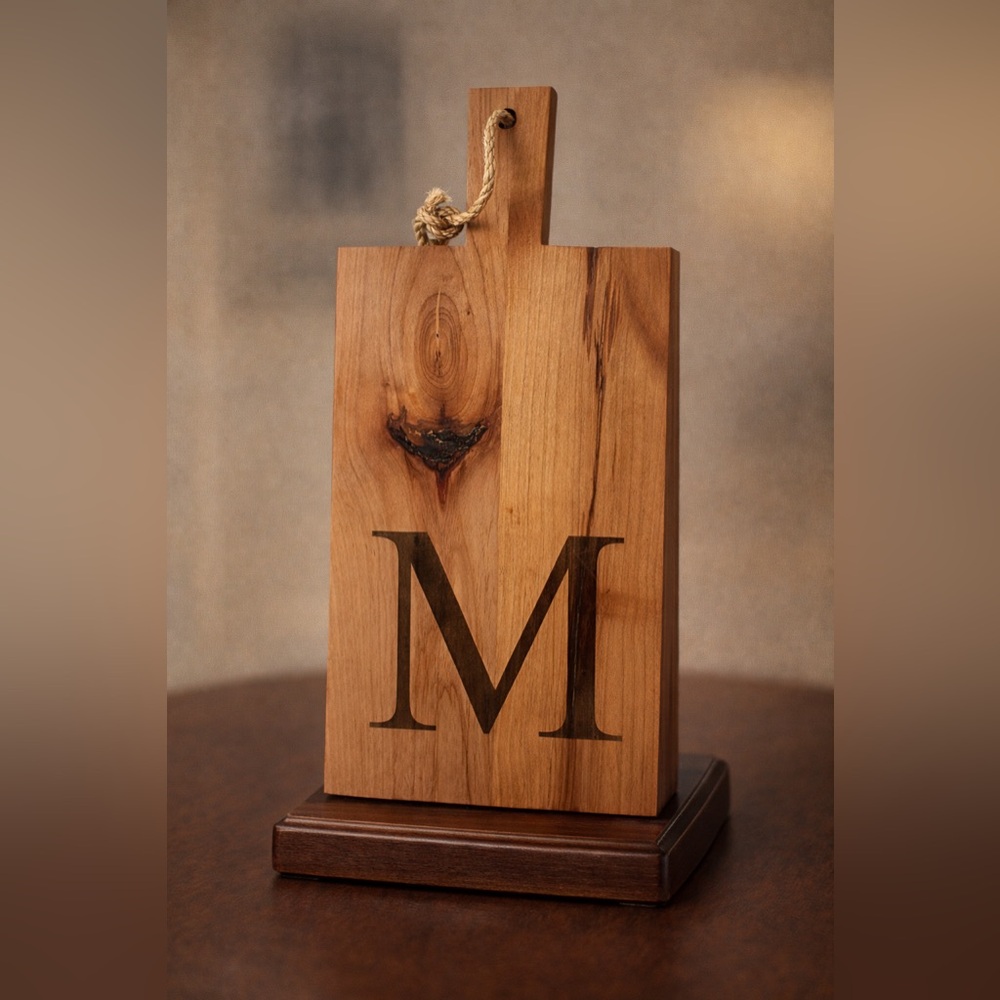 Cutting board decor